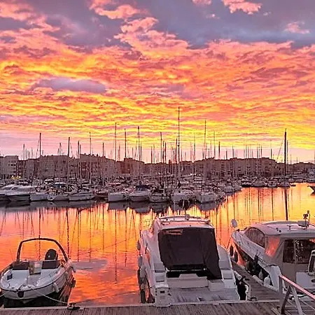 Pensión Cap Saint Martin Marina