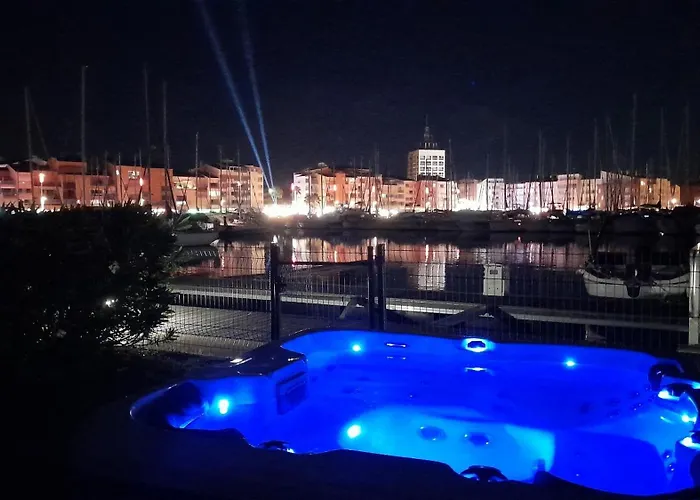 Cap Saint Martin Marina Affittacamere