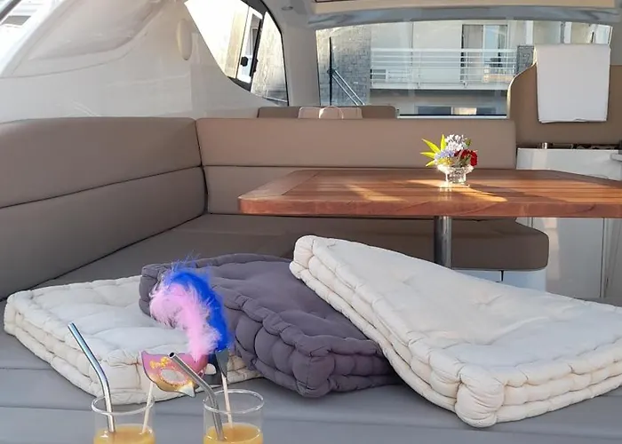 Cap Saint Martin Marina Affittacamere