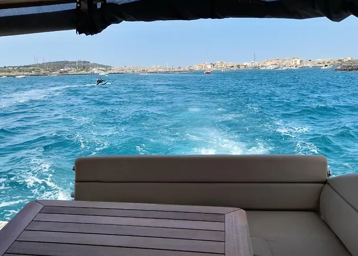 Cap Saint Martin Marina Affittacamere