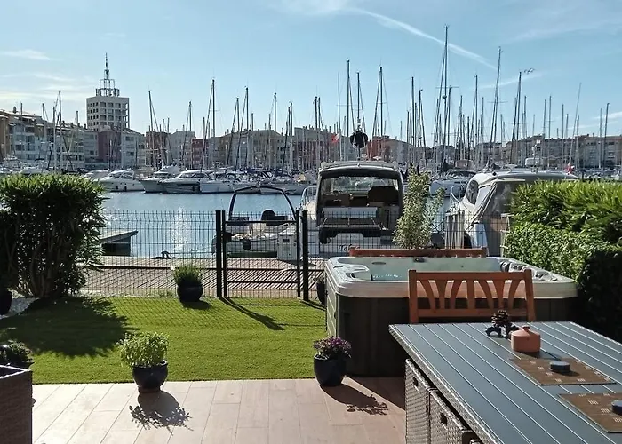 Cap Saint Martin Marina